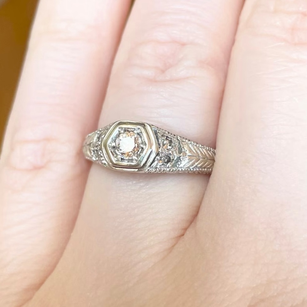 14K White Gold Art Deco Diamond Engagement Ring, Size 6 - Picture 3 of 10